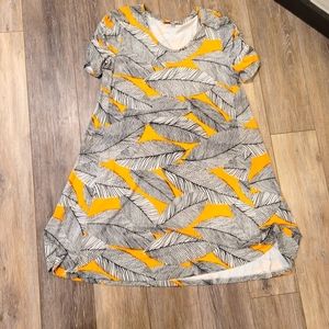 LOFT - Yellow Bold Pattern T Shirt Dress - Size Medium